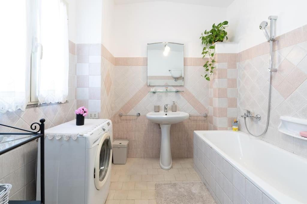 Casa vacanze A 300mt Dalla Metro Linea C - Dimora Intima E Tranquilla Roma